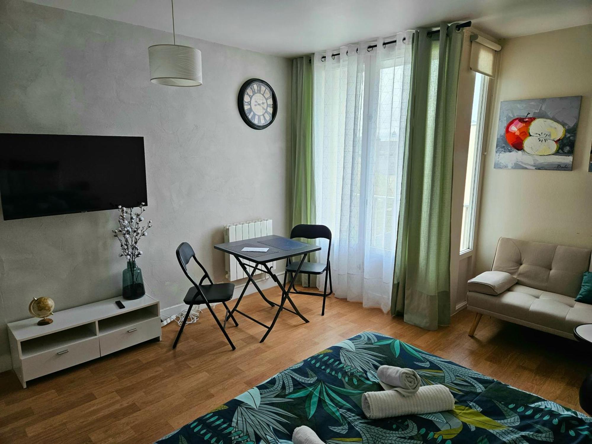 Studio Centre-Ville Agreable Vendome Bagian luar foto